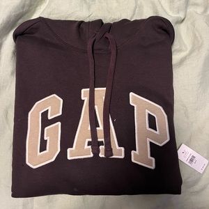 NWT GAP logo hoodie mens size small